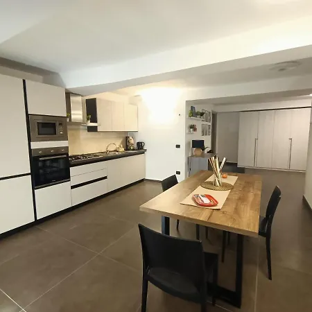 Orlando Luxury Open Space