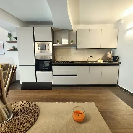 Orlando Luxury Open Space